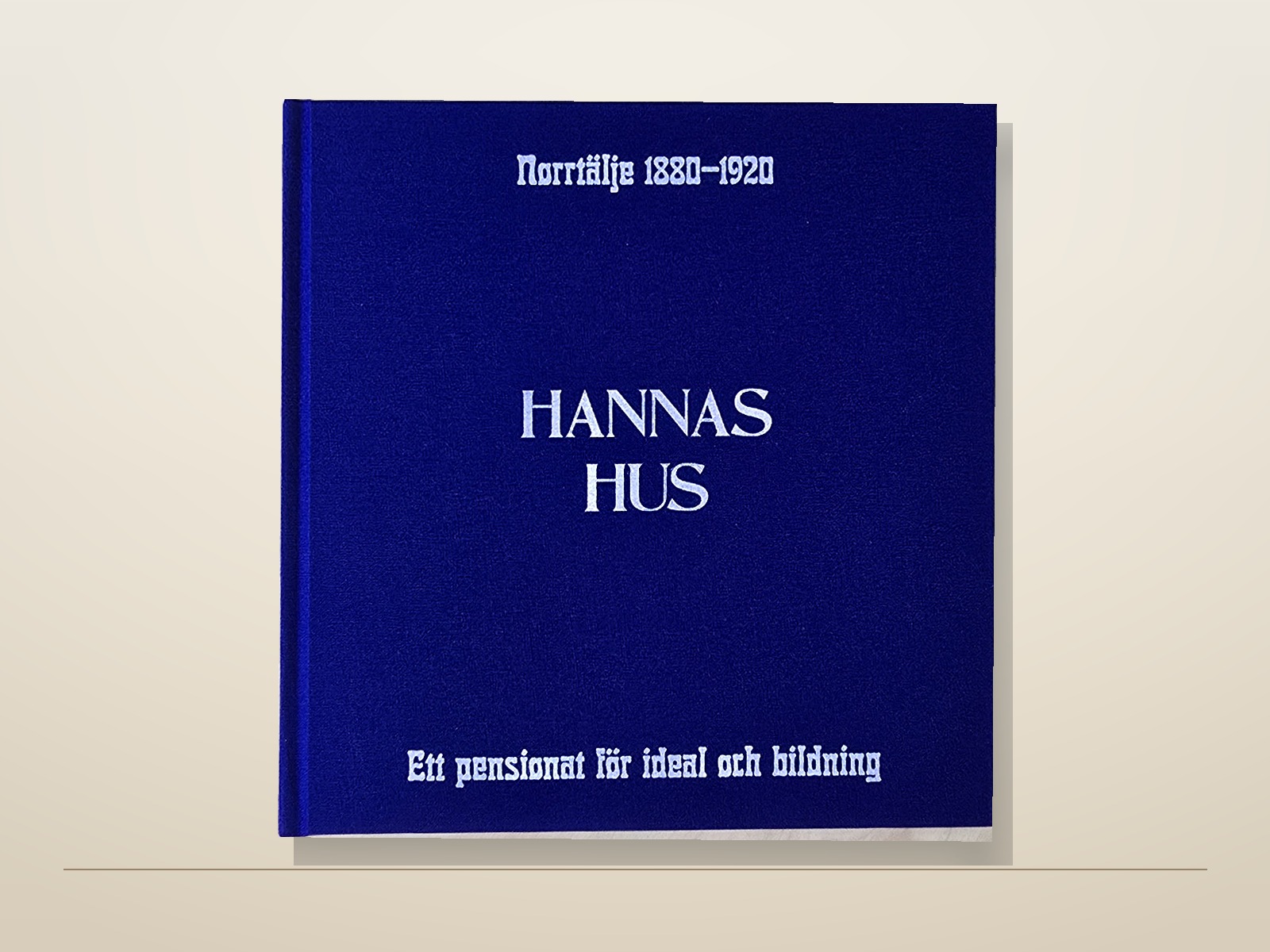 Framsidan av boken Hannas hus
